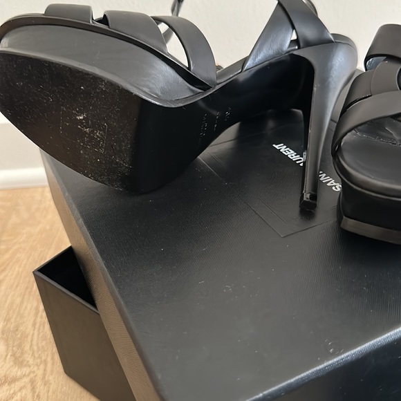 Saint Laurent Tribute Leather Sandal - Picture 3 of 6